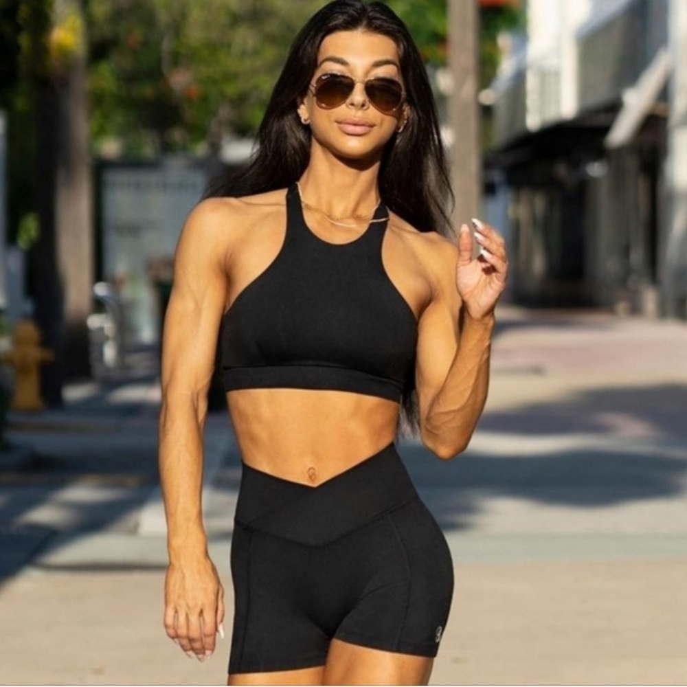 Bombshell Sportswear High Neck Weightlifting Bra